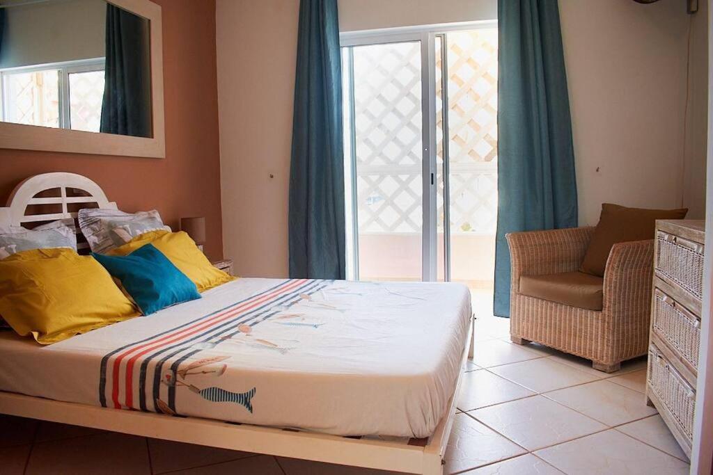 Apartamento Santana - T2 Confortavel A 300 M Da Praia De Santa María Exterior foto
