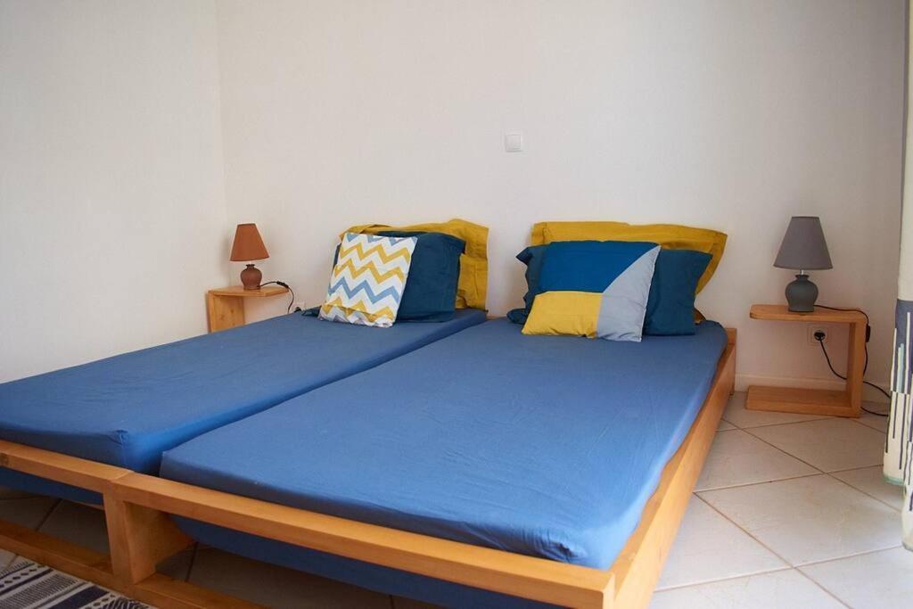 Apartamento Santana - T2 Confortavel A 300 M Da Praia De Santa María Exterior foto